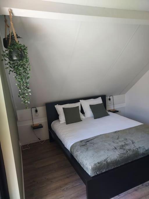 Heerlijk Huys, Vakantievilla Met Prive Tuin Ewijk Exterior foto