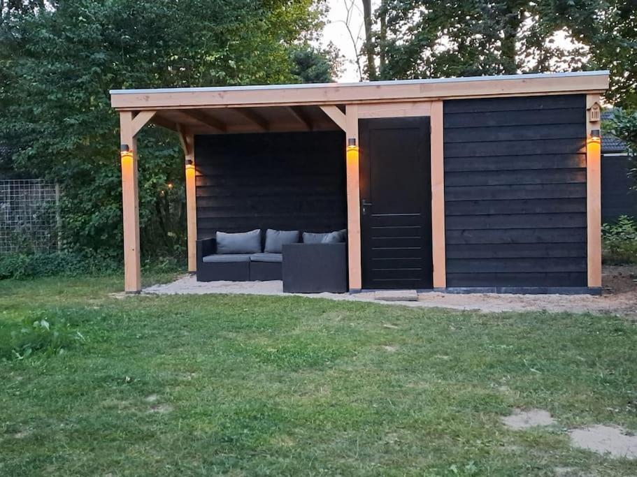 Heerlijk Huys, Vakantievilla Met Prive Tuin Ewijk Exterior foto