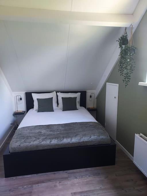 Heerlijk Huys, Vakantievilla Met Prive Tuin Ewijk Exterior foto