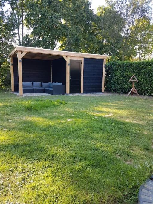 Heerlijk Huys, Vakantievilla Met Prive Tuin Ewijk Exterior foto